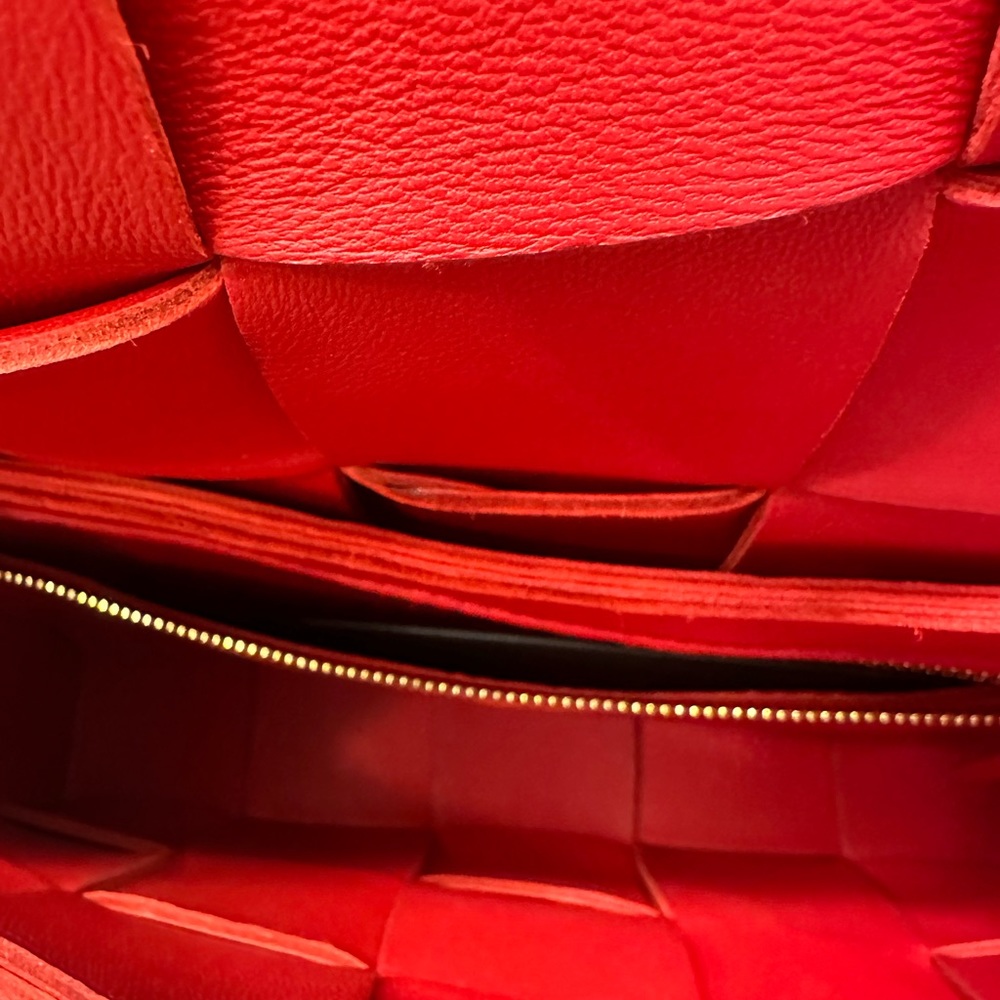 BOTTEGA VENETA Cassette Bag - Picture 13 of 16